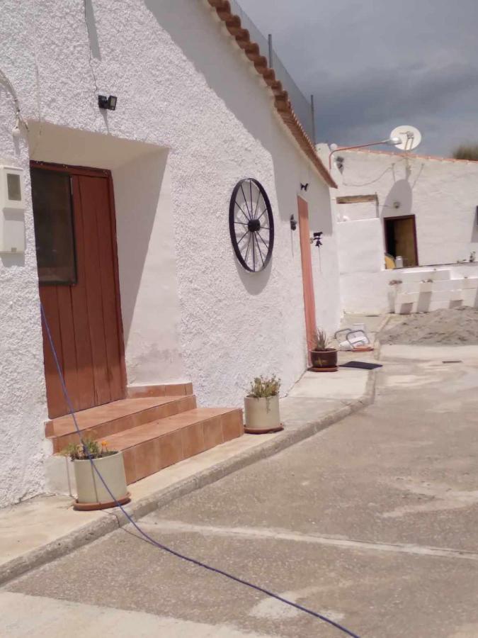 Apartmán Cuevas Alia Castilléjar Exteriér fotografie